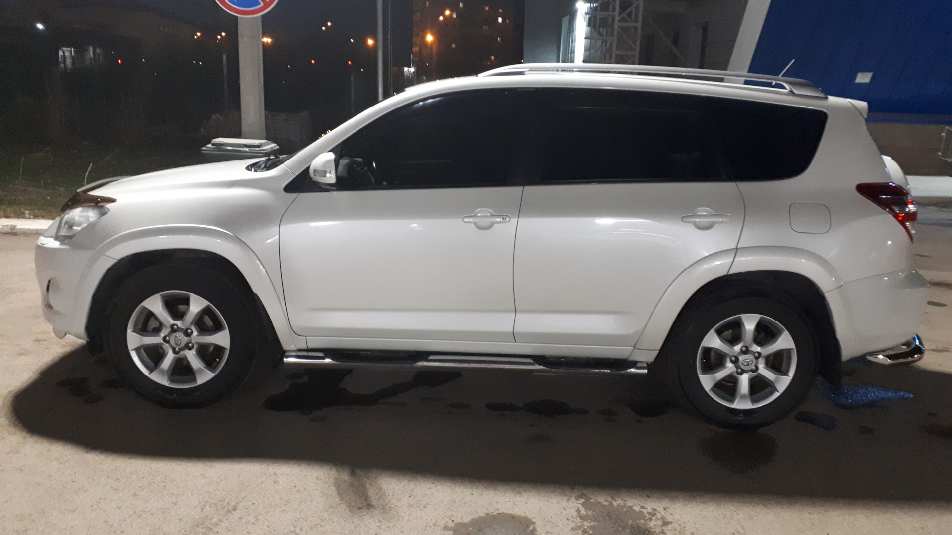 Toyota RAV4 (III) 2.4 бензиновый 2011 | СОКОЛ ТЫСЯЧЕЛЕТИЕ на DRIVE2