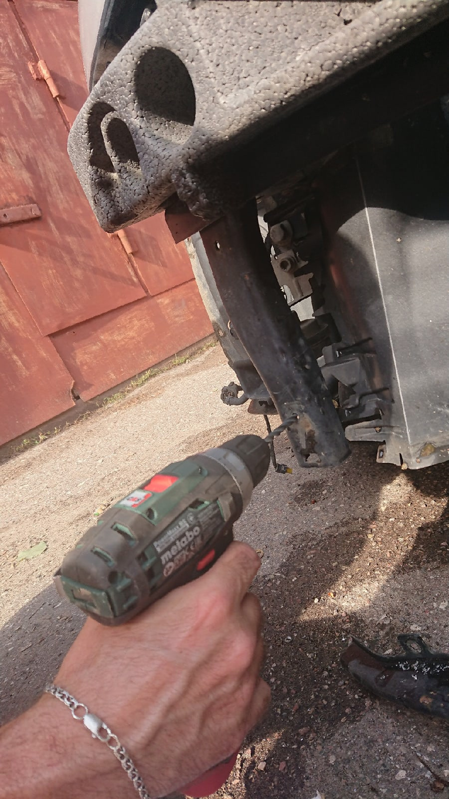 Металлический лязг спереди, нужен новый радиатор — Volkswagen Golf Mk7 ...