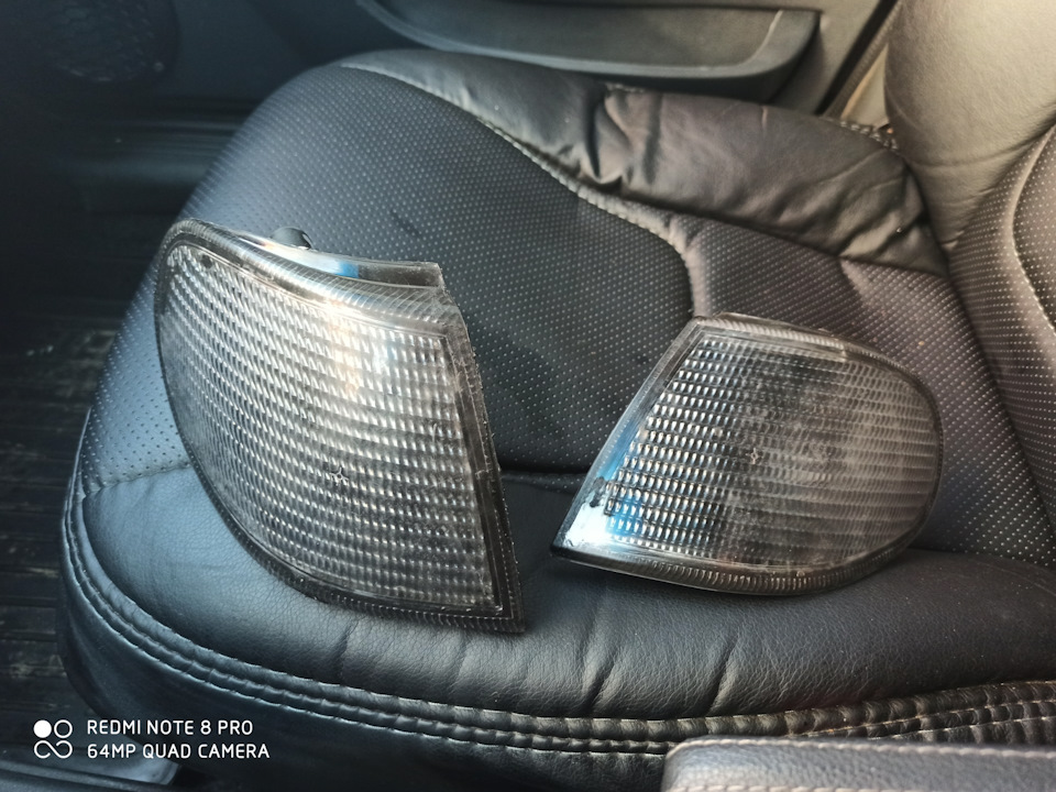 Покраска отражателя в поворотниках — DRIVE2