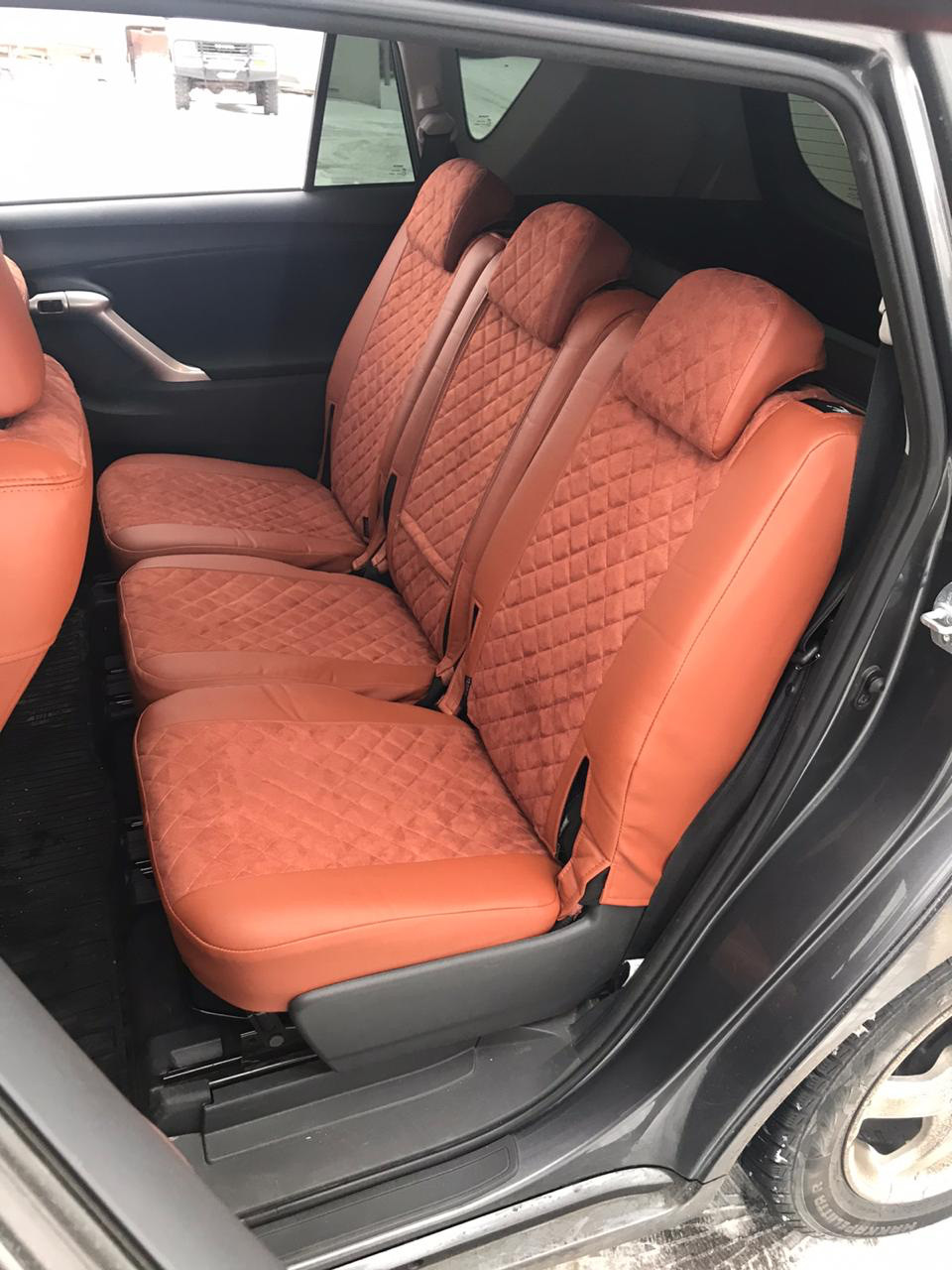 Купить Чехлы Автомобильные Тойота