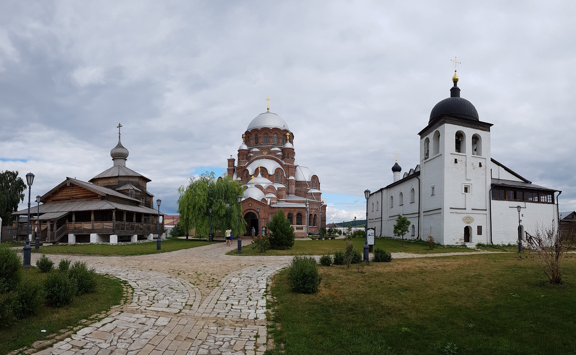 Храм в свияжске