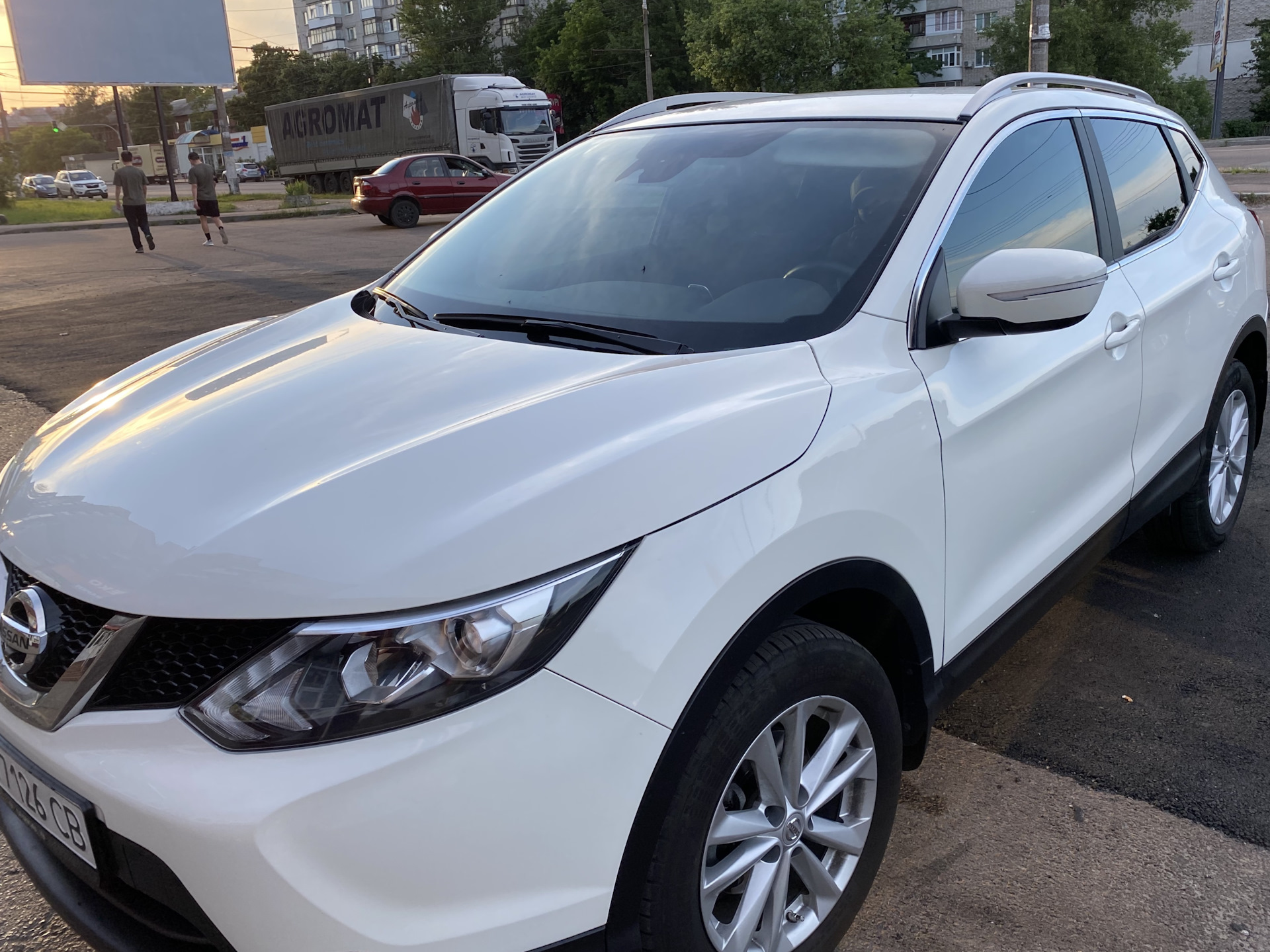 Nissan Qashqai 2018 белый