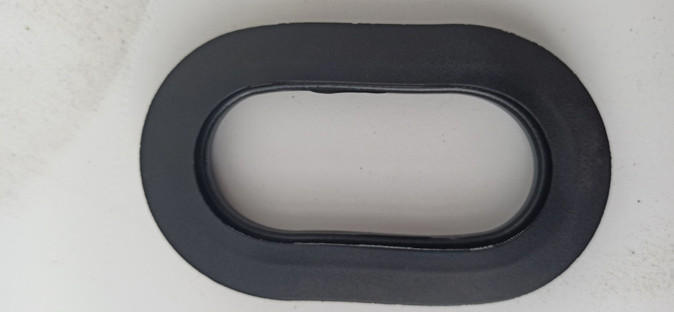 Резинка — Audi A4 (B5)