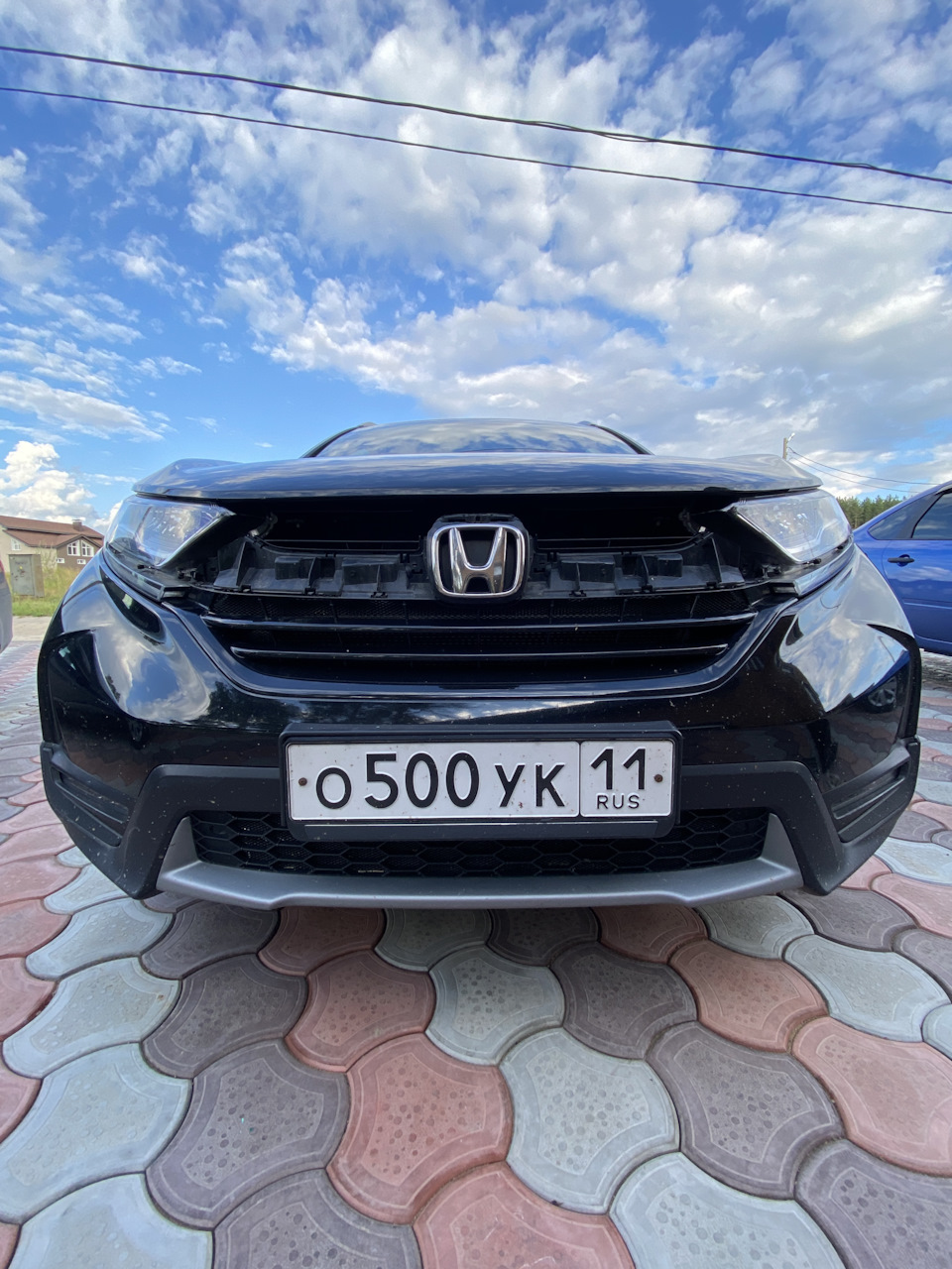 Оклейка решетки радиатора пленкой — Honda CR-V (5G), 2,4 л, 2019 года ...