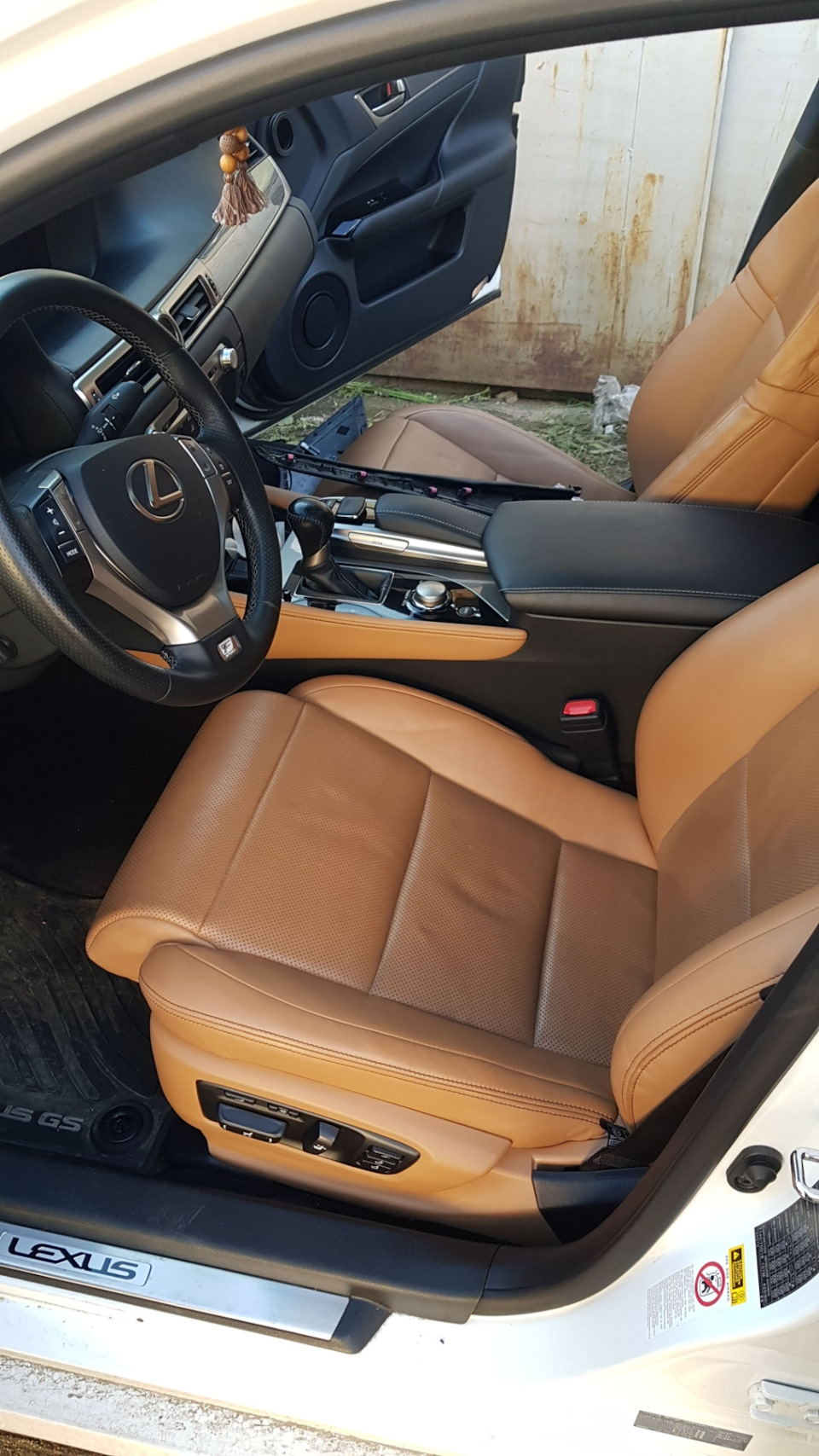 Сиденья от Luxury — Lexus GS (L10), 3,5 л, 2012 года | электроника | DRIVE2