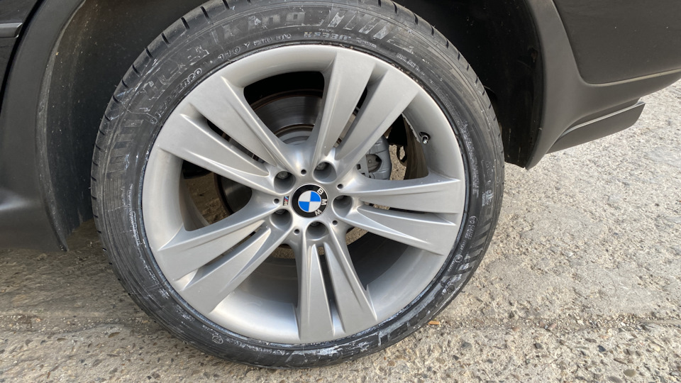 Испортил шину на переезде — BMW X5 (E53), 3 л, 2004 года | шины | DRIVE2