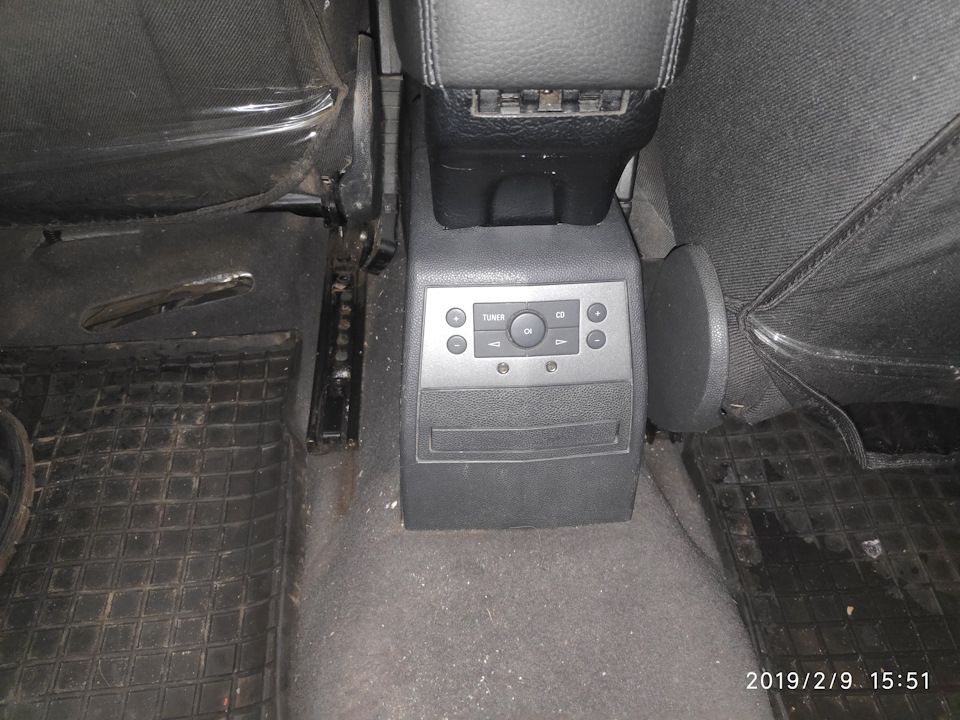 Как заводское, как будто там и была! — Opel Astra H