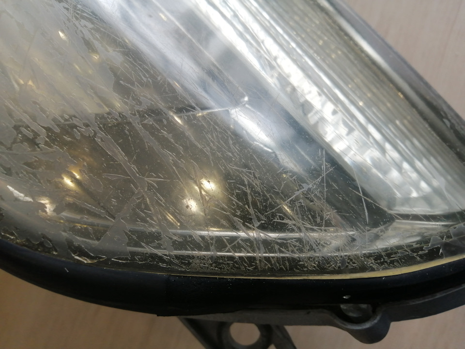 Лак для фар Cramolin Urethane Clear после года эксплуатации — Toyota ...