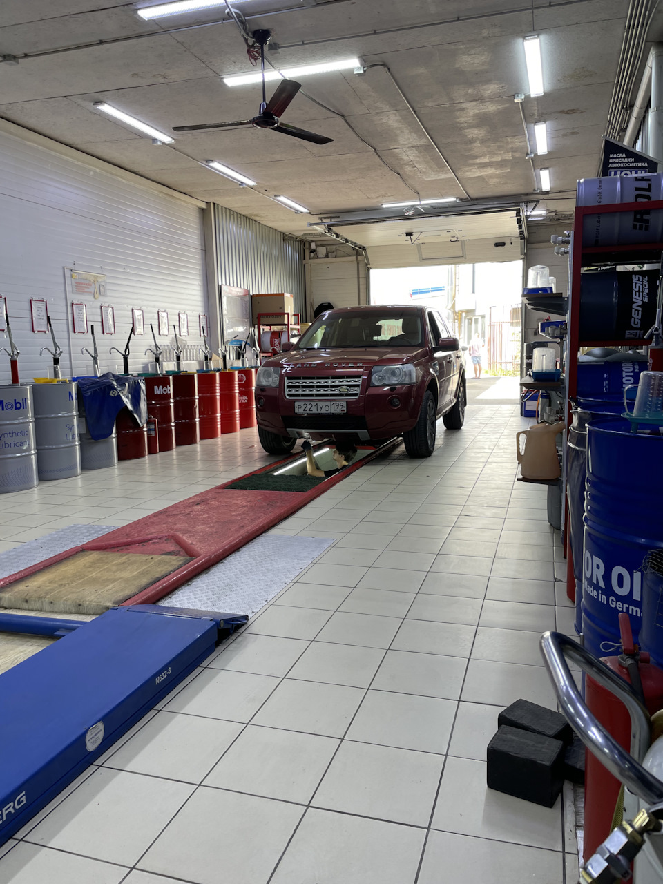 Вторая частичная замена масла в АКПП — Land Rover Freelander 2, 2,2 л ...