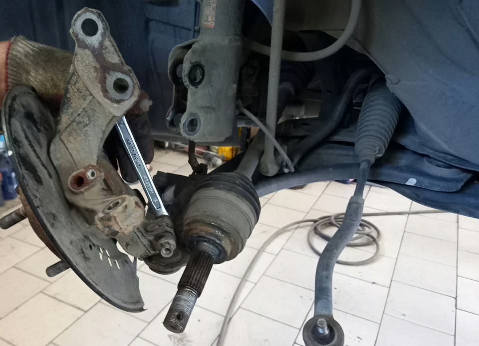 Ступичный подшипник — Nissan Note (2G), 1,2 л, 2015 года | расходники ...