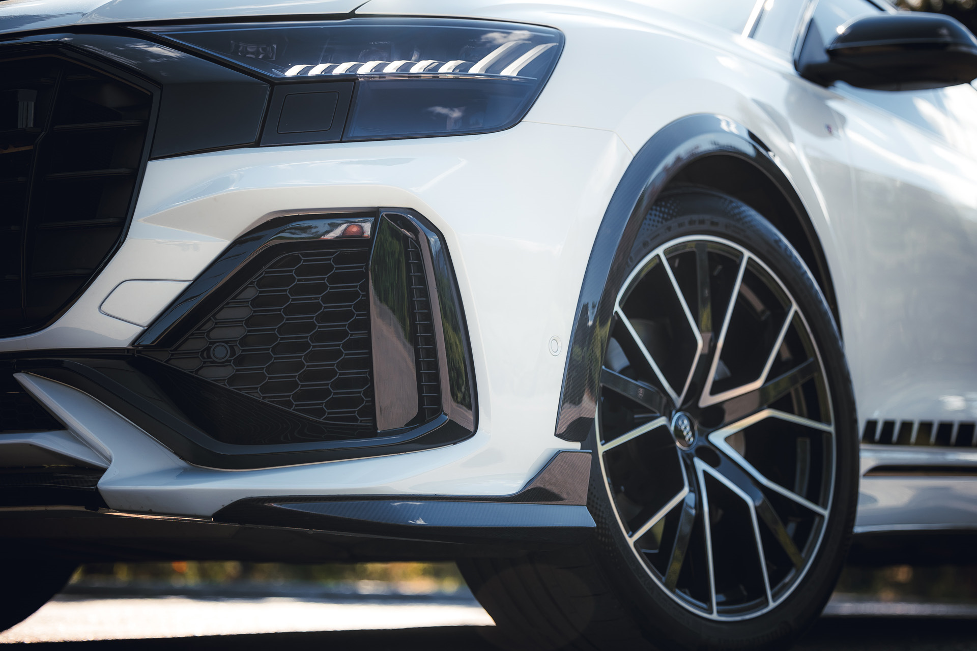 Виниловая полоса Audi q8