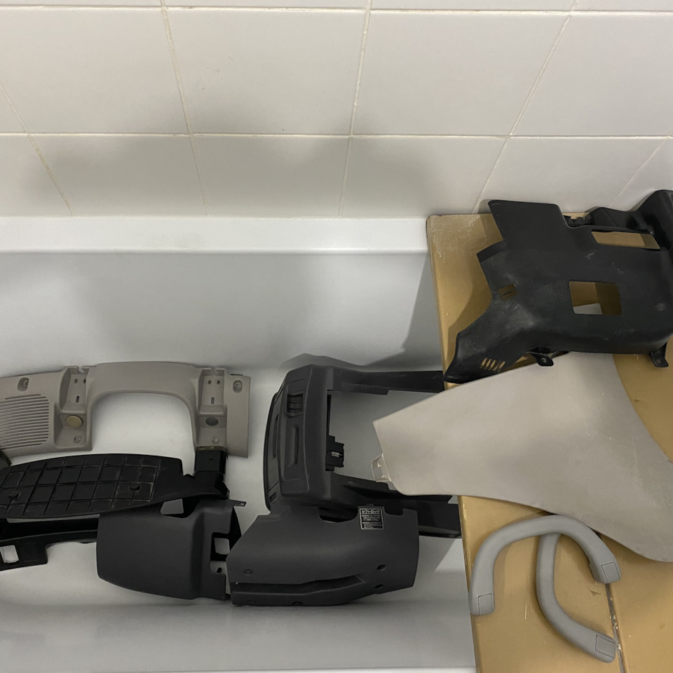 Фото в бортжурнале Mitsubishi Delica (L400)