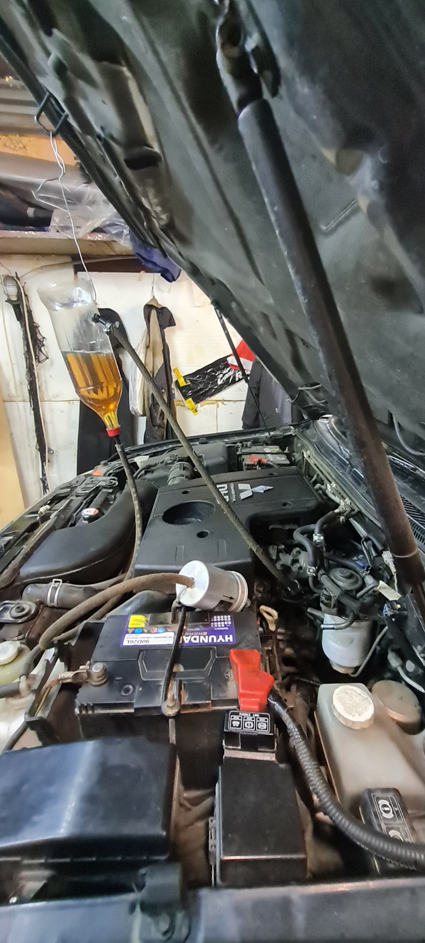 То и замена внешнего пыльника привода — Mitsubishi Pajero (4G), 3,2 л ...