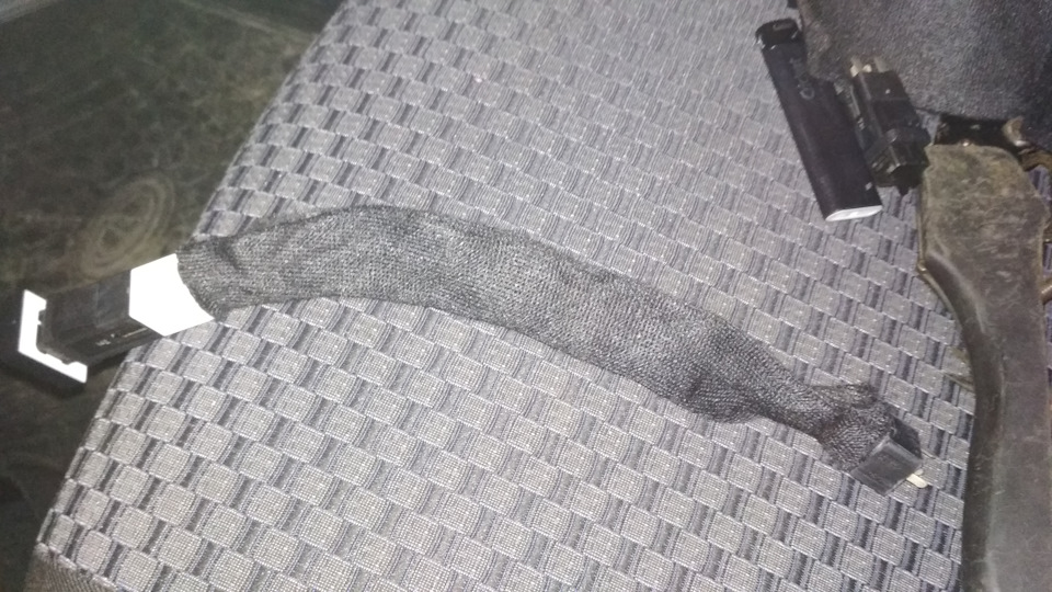 Жгут для исключения стуков обмотан маделином — Lada Granta