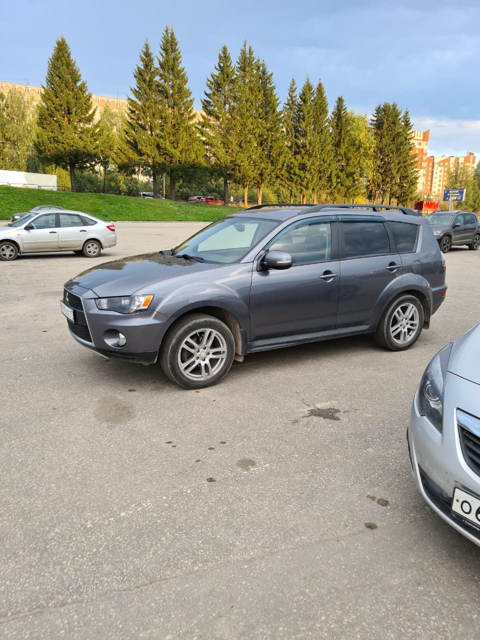 Покупка авто — Mitsubishi Outlander XL, 2,4 л, 2011 года | покупка машины |  DRIVE2