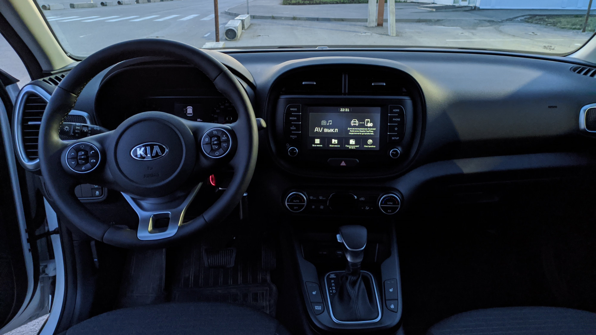 KIA Soul (3G) 1.6 бензиновый 2020 | Белый сундучок на DRIVE2