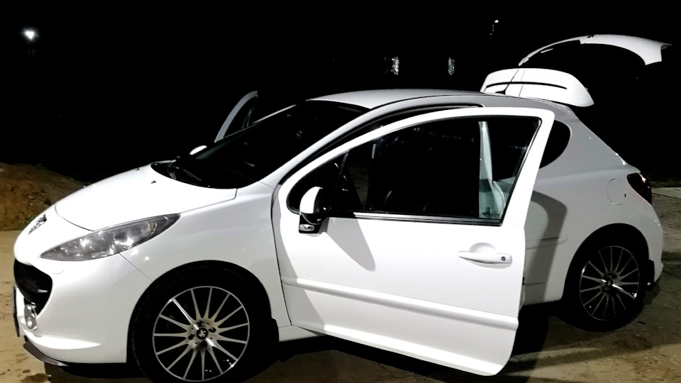 Звук глушителя сток vs банка magnaflow — Peugeot 207, 1,6 л, 2007 года ...