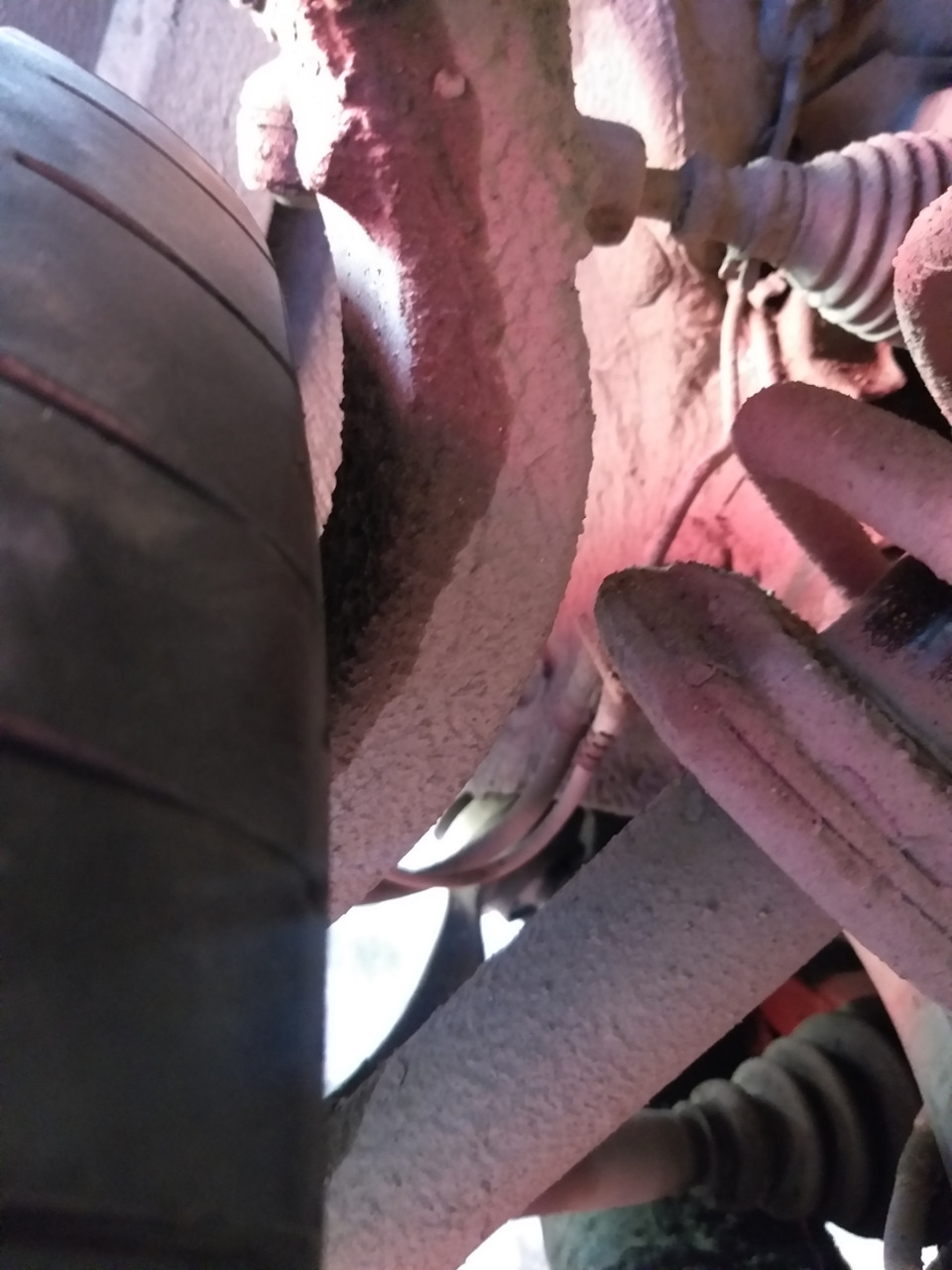 Расстояние до кулака более чем достаточно — Audi A6 (C5)