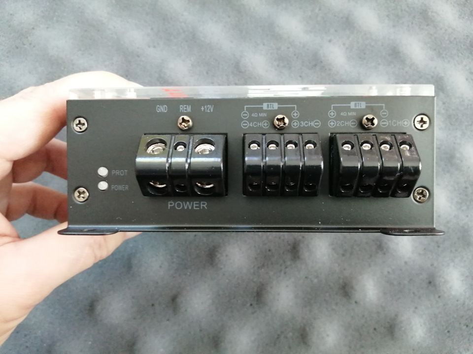 Четырех канальный усилитель от компании AZ-13 SPL POWER “Малыш