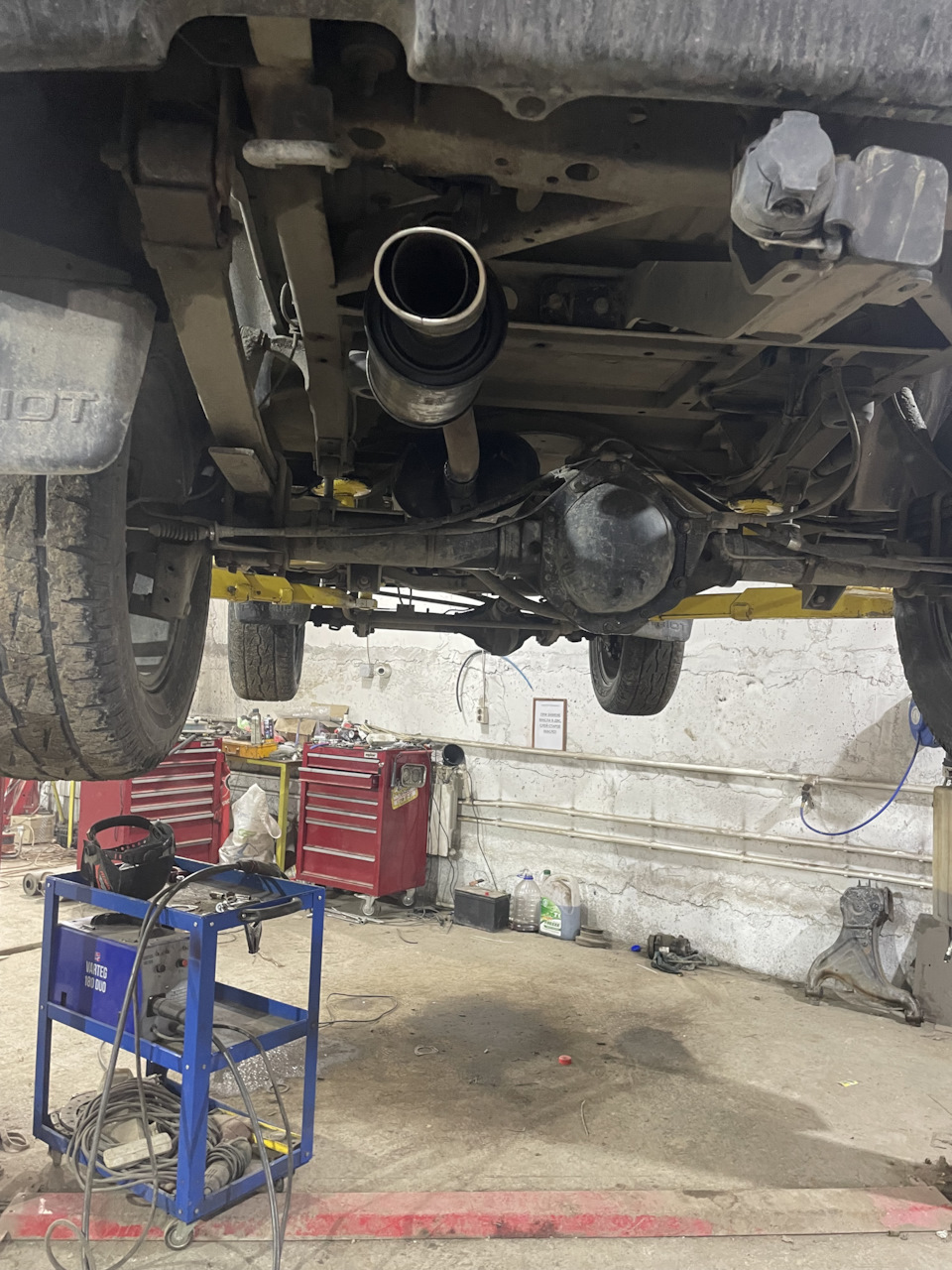 Тихий выхлоп — УАЗ Patriot, 2,7 л, 2014 года | тюнинг | DRIVE2