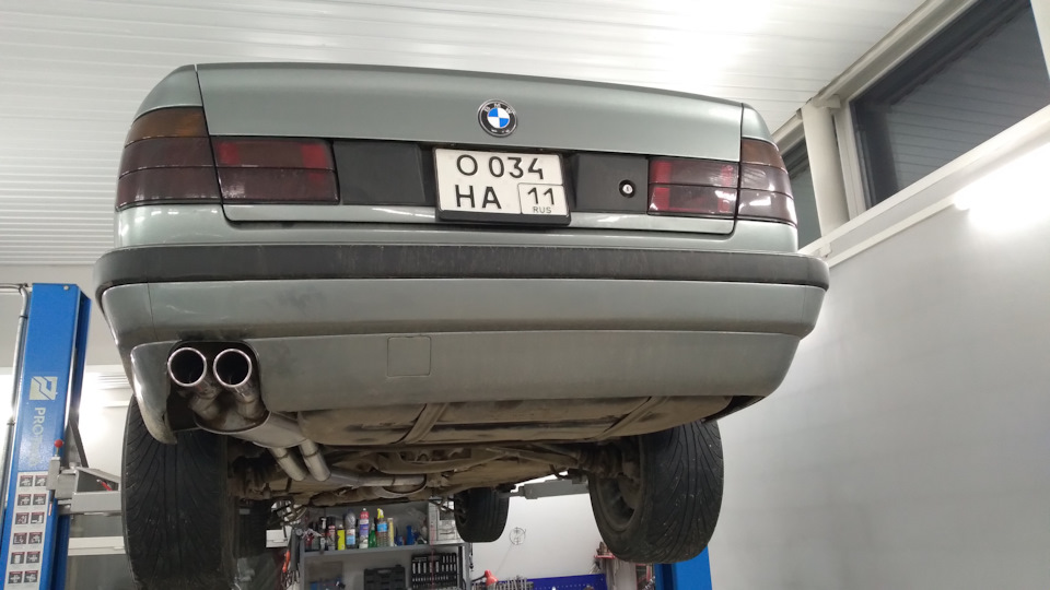 Фото в бортжурнале BMW 5 series (E34)