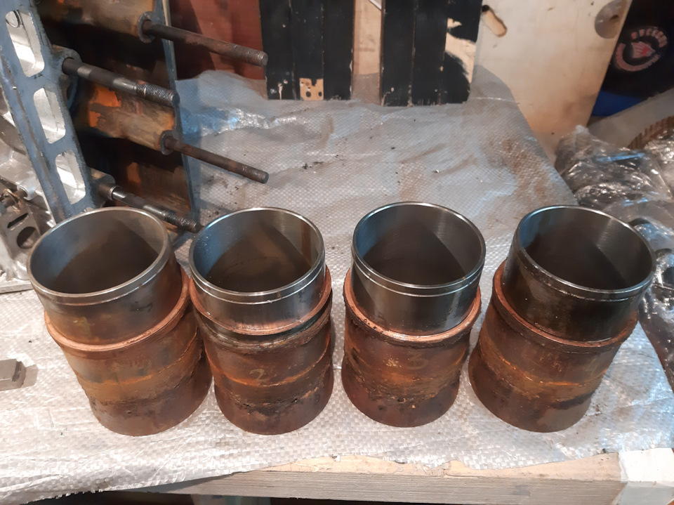 2️⃣ Чистка блока и демонтаж гильз ЗМЗ-402 — ГАЗ Газель, 2,5 л, 1998 ...