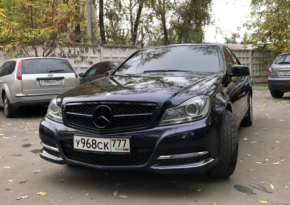 Мерседес w204 синий