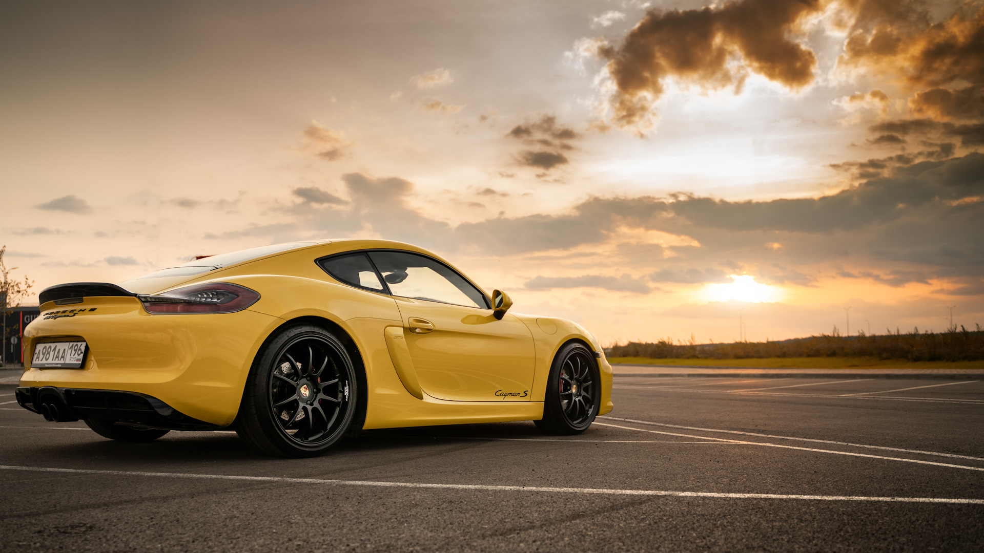 Porsche Cayman s РѕР±РѕРё