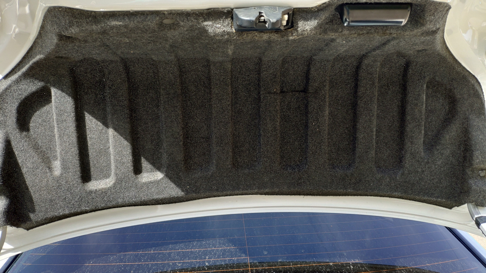 Обшивка крышки багажника Митсубиси Эклипс 3. Форум обшивка