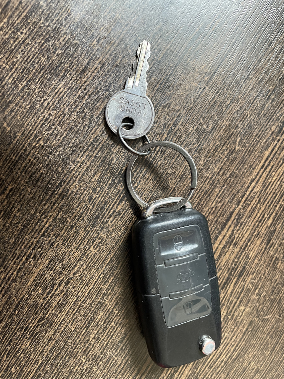 Что за загадочный ключик? — Volkswagen Golf Mk5, 2 л, 2004 года ...