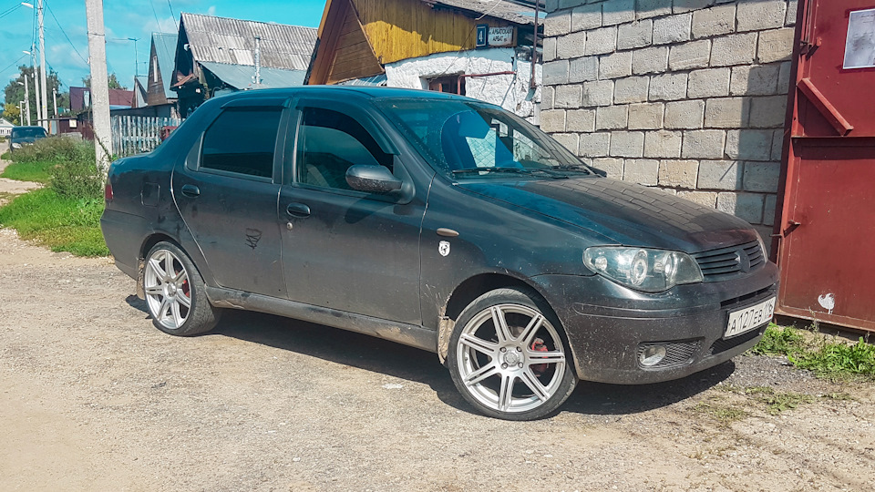 FIAT Albea 1.4