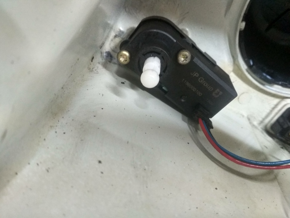 1196000100 Регулятор, регулировка угла наклона фар JP GROUP | Запчасти ...