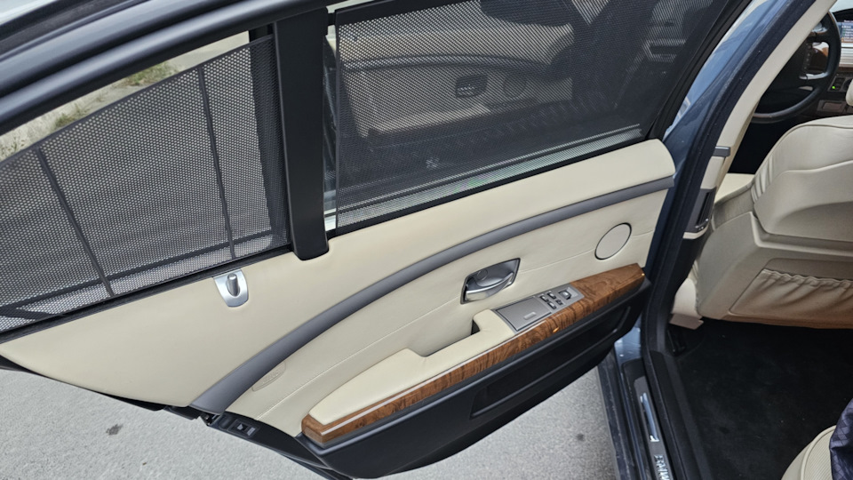 Фото в бортжурнале BMW 7 series (E65/E66)
