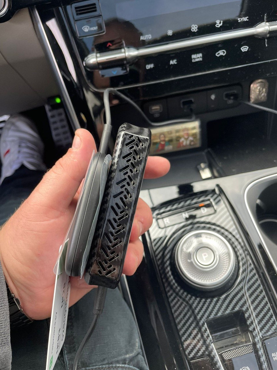 Новый Carplay box или Carlinkit. — KIA Carnival (4G), 2,2 л, 2021 года тюнинг DRIVE2