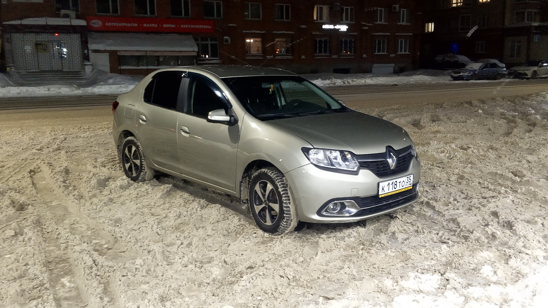 Renault Logan (2G) 1.6 бензиновый 2016 | Шустрый малый) на DRIVE2