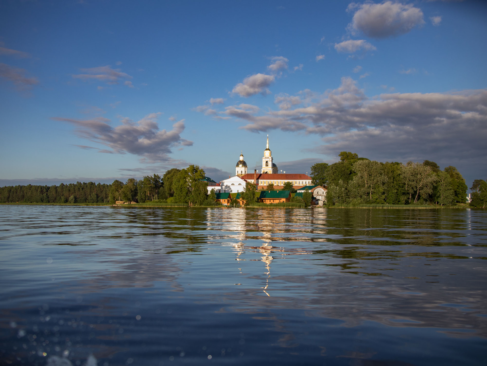 кличен остров