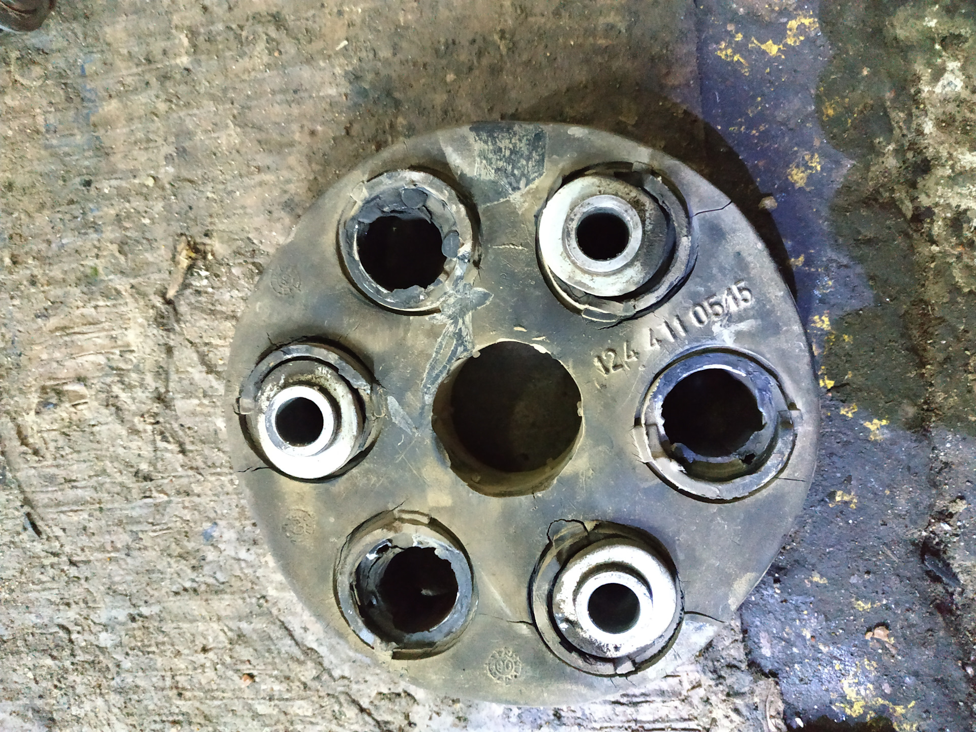 Муфта кардана мерседес w124. Муфта 124. Муфта кардана мерседес 124. Муфта 124. Муфта 124.