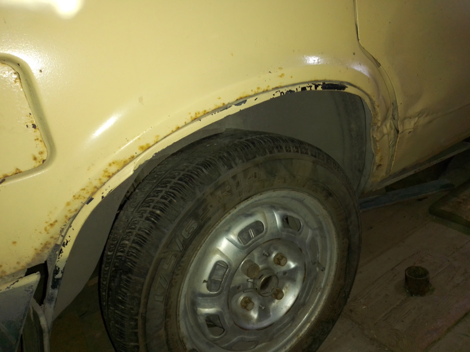 Новая дверь на москвич 2141