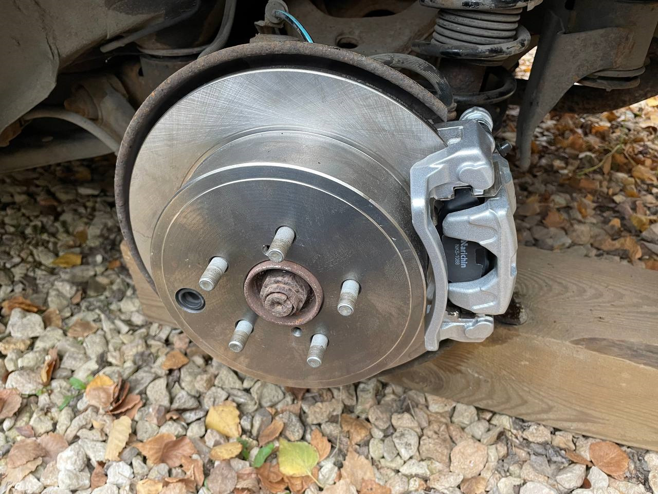 Задние тормоза и покраска суппортов — Subaru Impreza (GE/GH), 1,6 л ...
