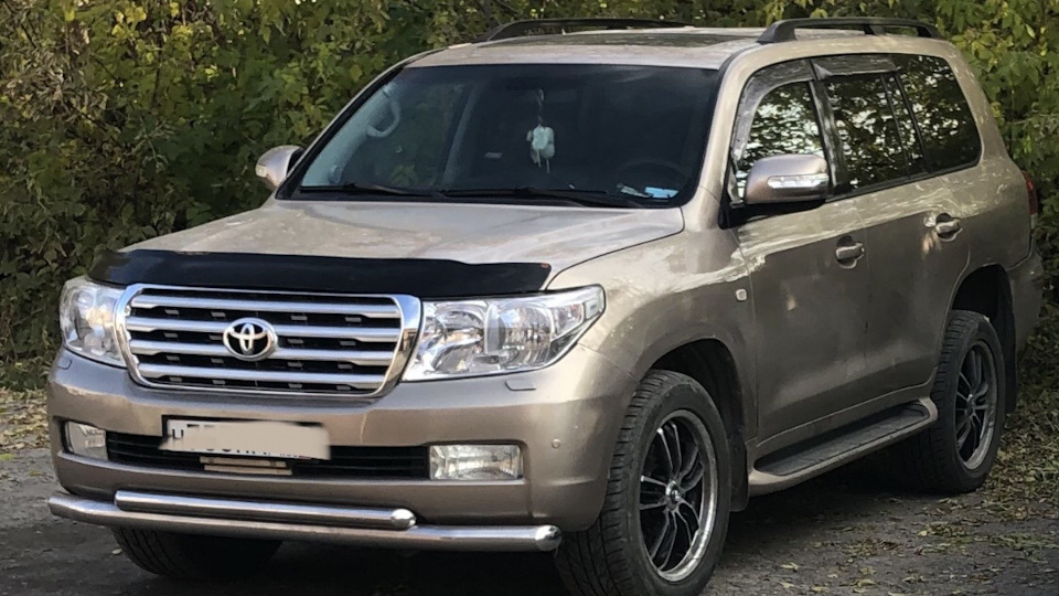 Toyota Land Cruiser K@B@N