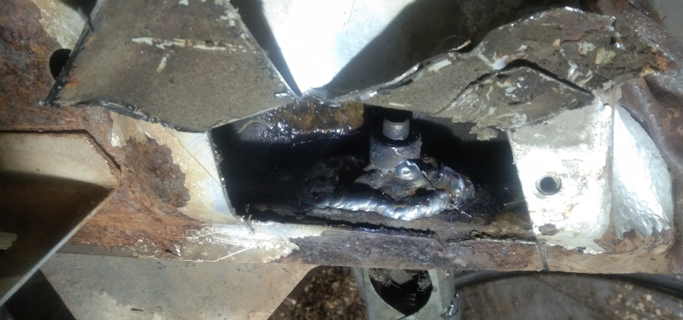 Приора щелкунчик — Lada Приора хэтчбек, 1,6 л, 2011 года | поломка | DRIVE2