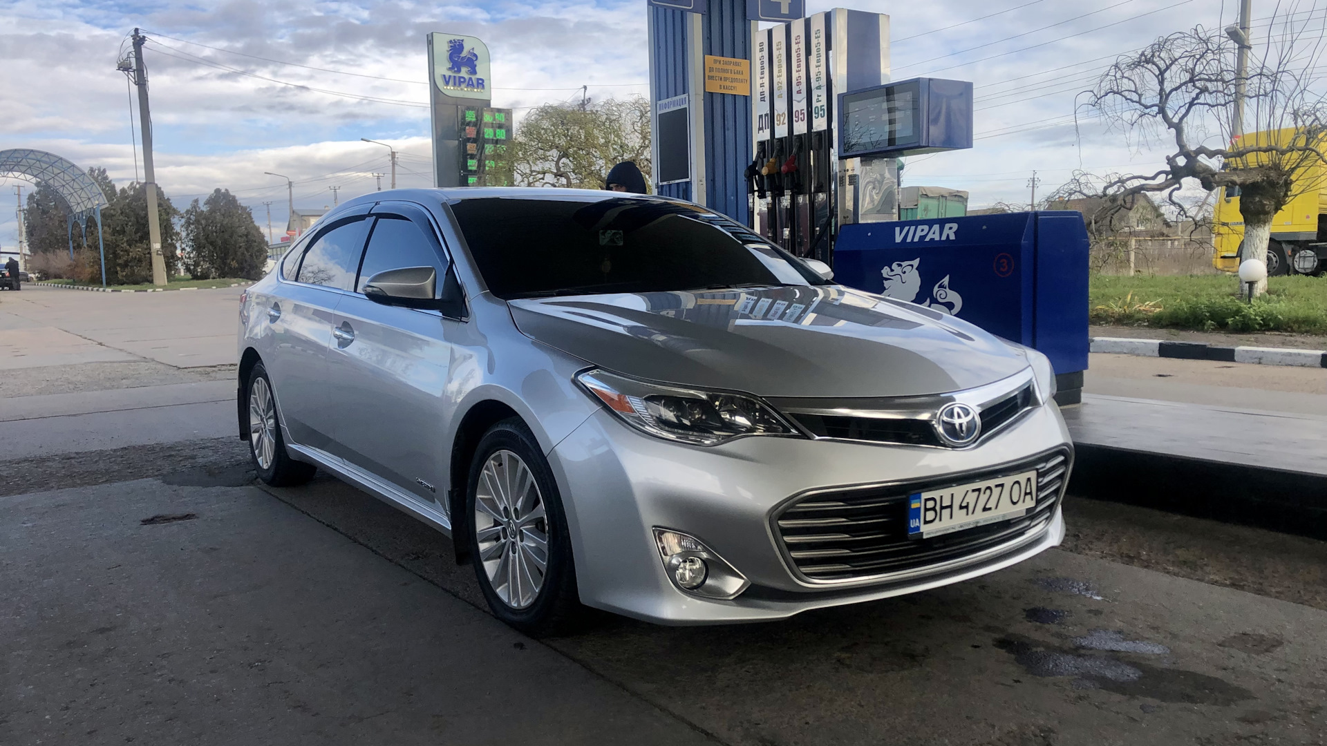 Toyota Avalon (4G) 2.5 бензиновый 2013 | Японский Кабан 🐗 на DRIVE2