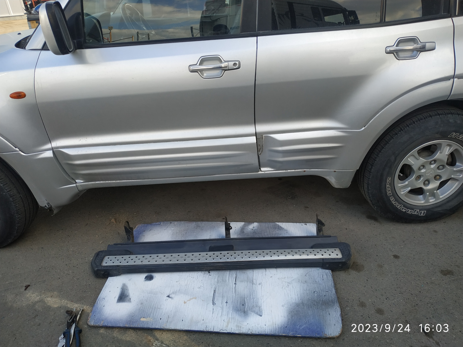 Подножки — Mitsubishi Pajero (3G), 3,2 л, 2002 года | другое | DRIVE2