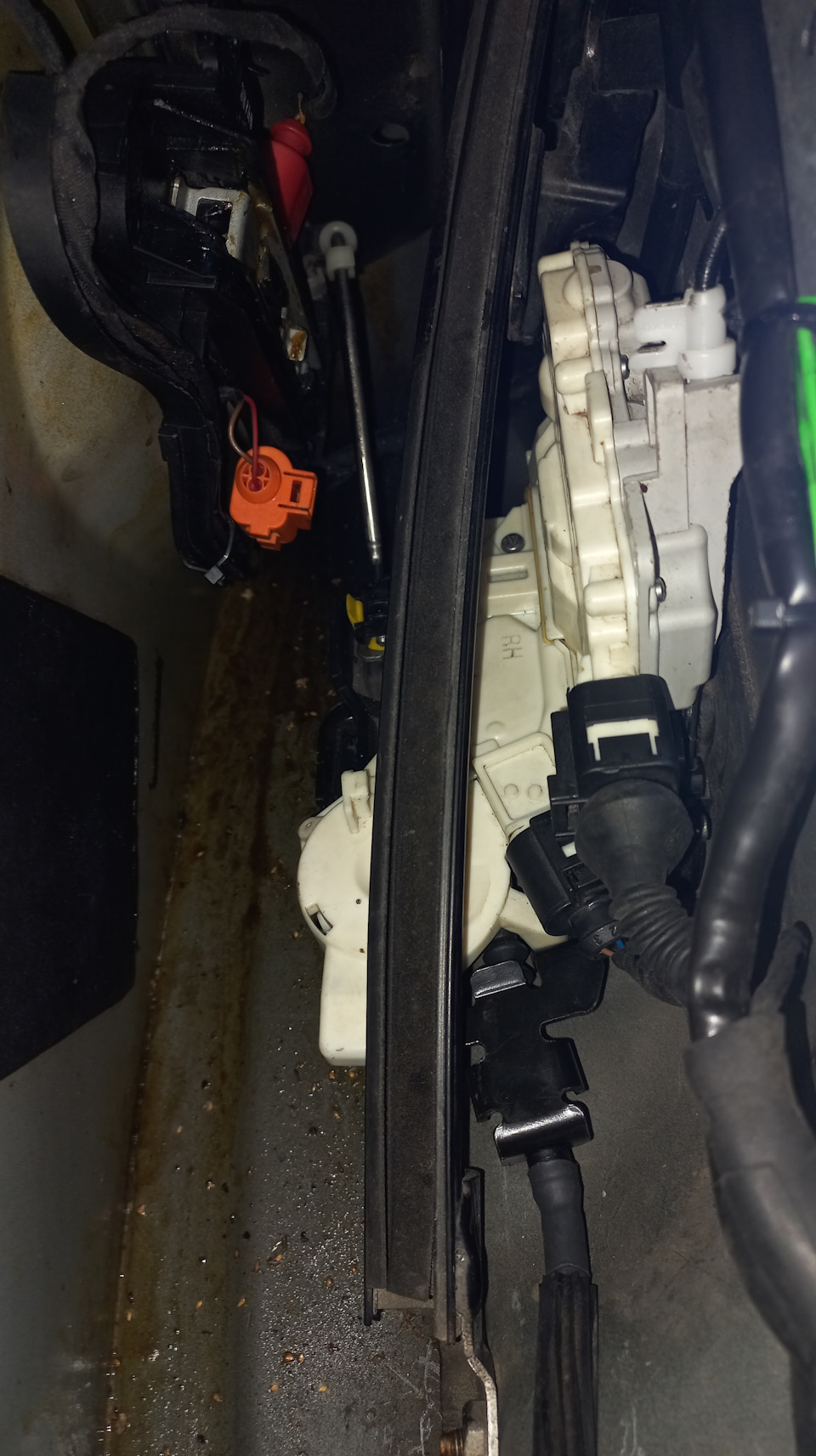 Фото в бортжурнале Audi A6 (C6)