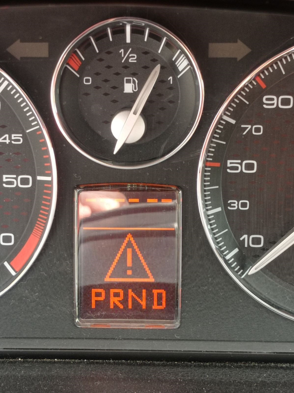 Не заводится — Peugeot 607, 2,2 л, 2002 года | поломка | DRIVE2