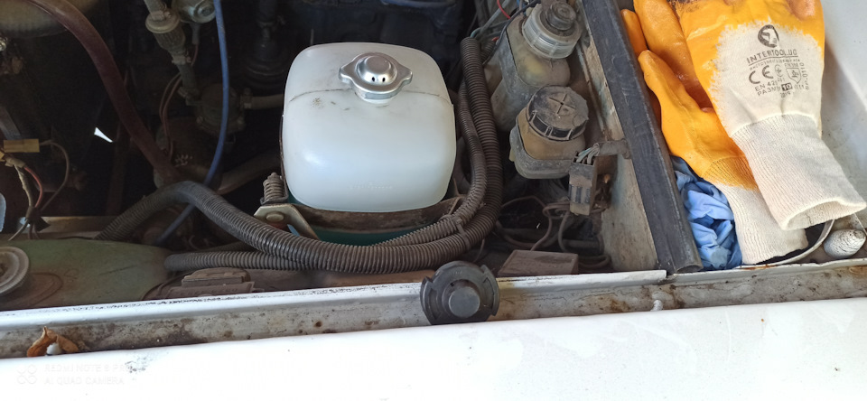 Новая крышечка — Lada 21011