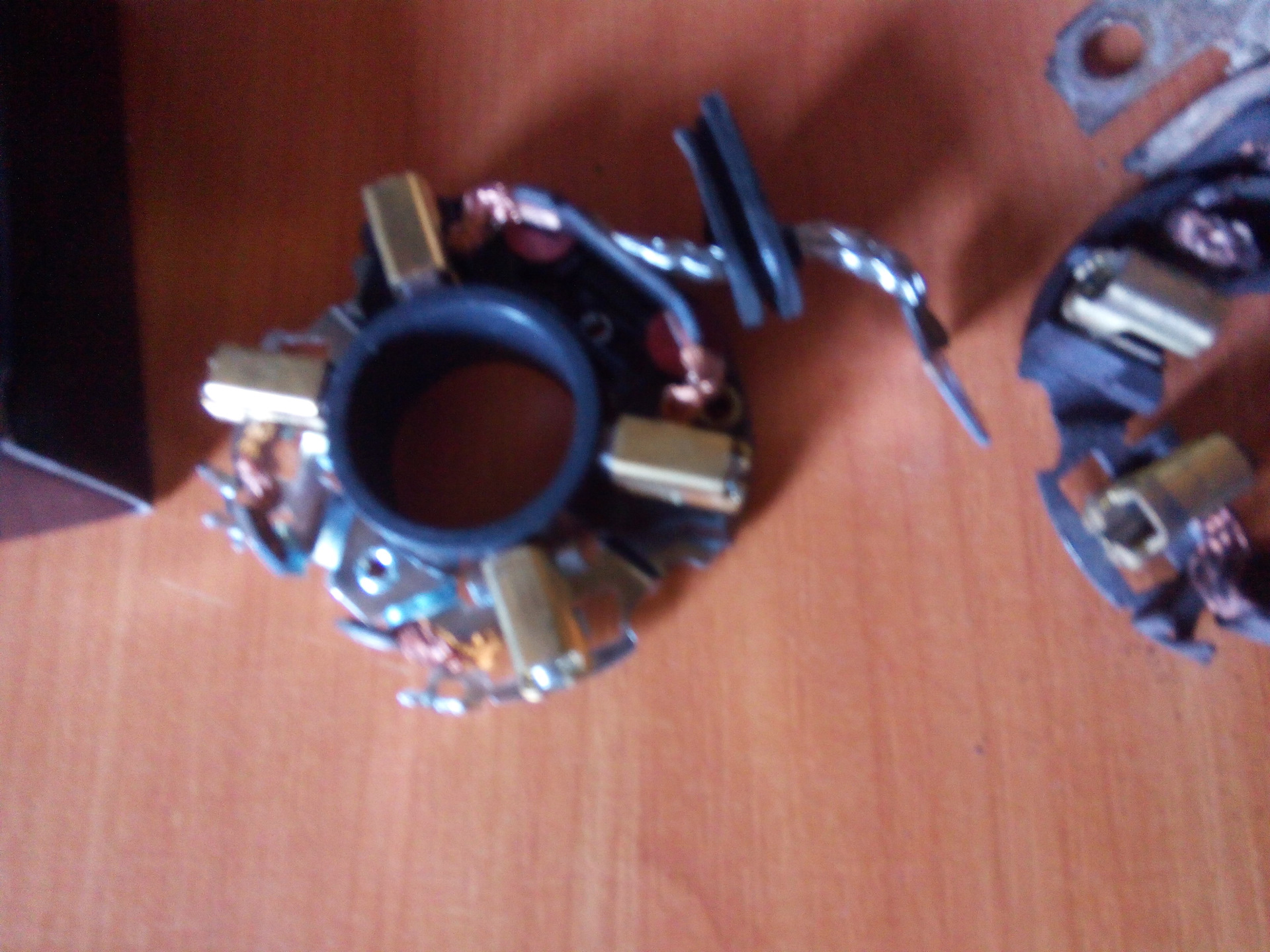 Перестал крутить стартер. — Volkswagen Passat Variant (B4), 2 л, 1995 ...