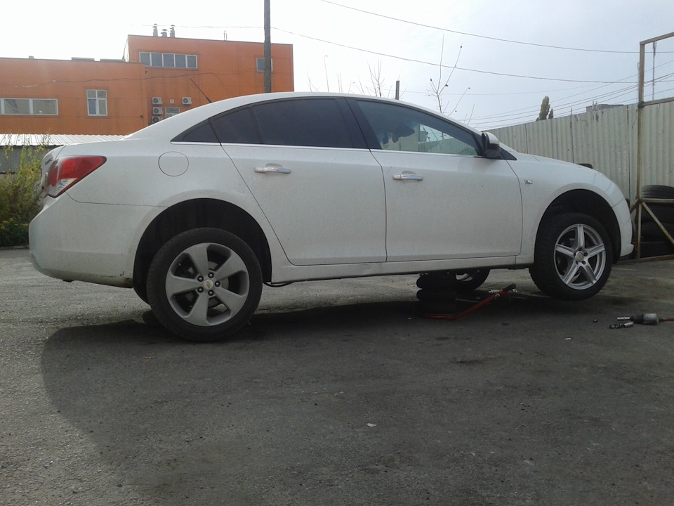 Фото в бортжурнале Chevrolet Cruze (1G)