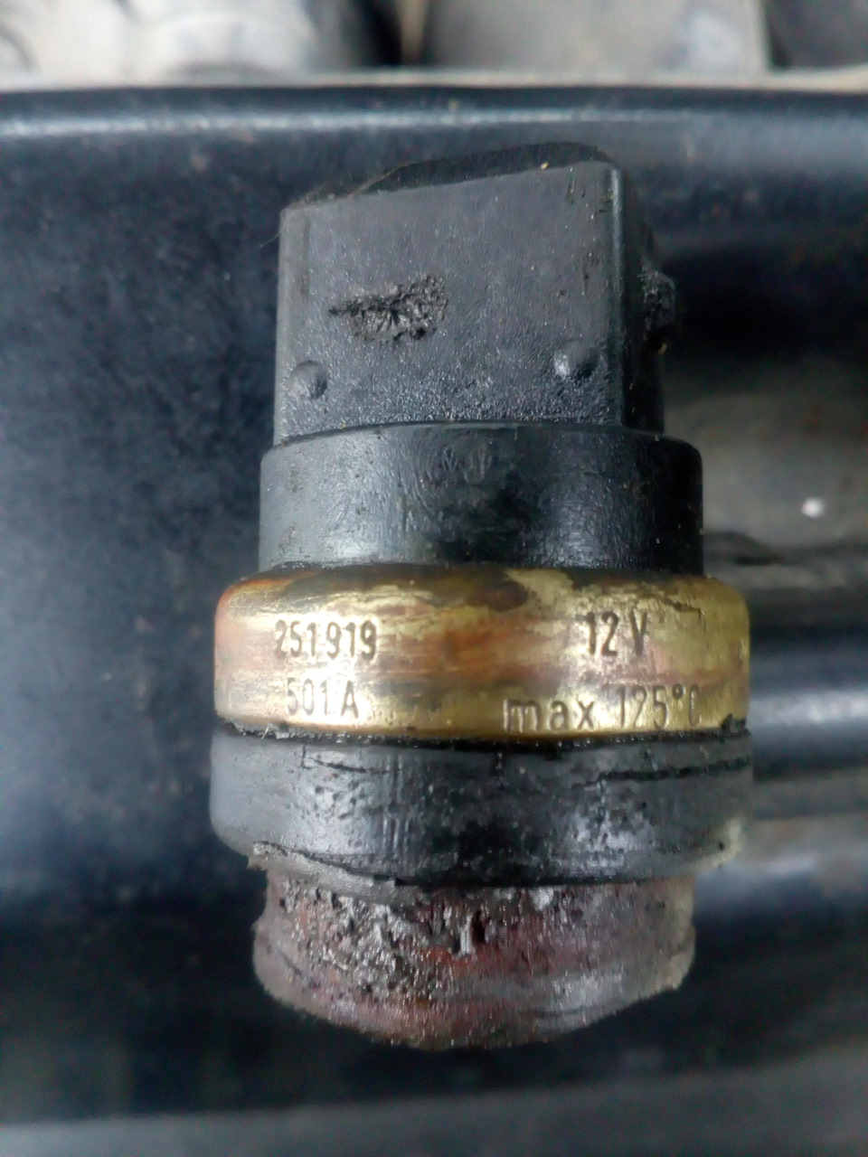 251919501A Температурный датчик охлаждающей жидкости VAG | Запчасти на ...