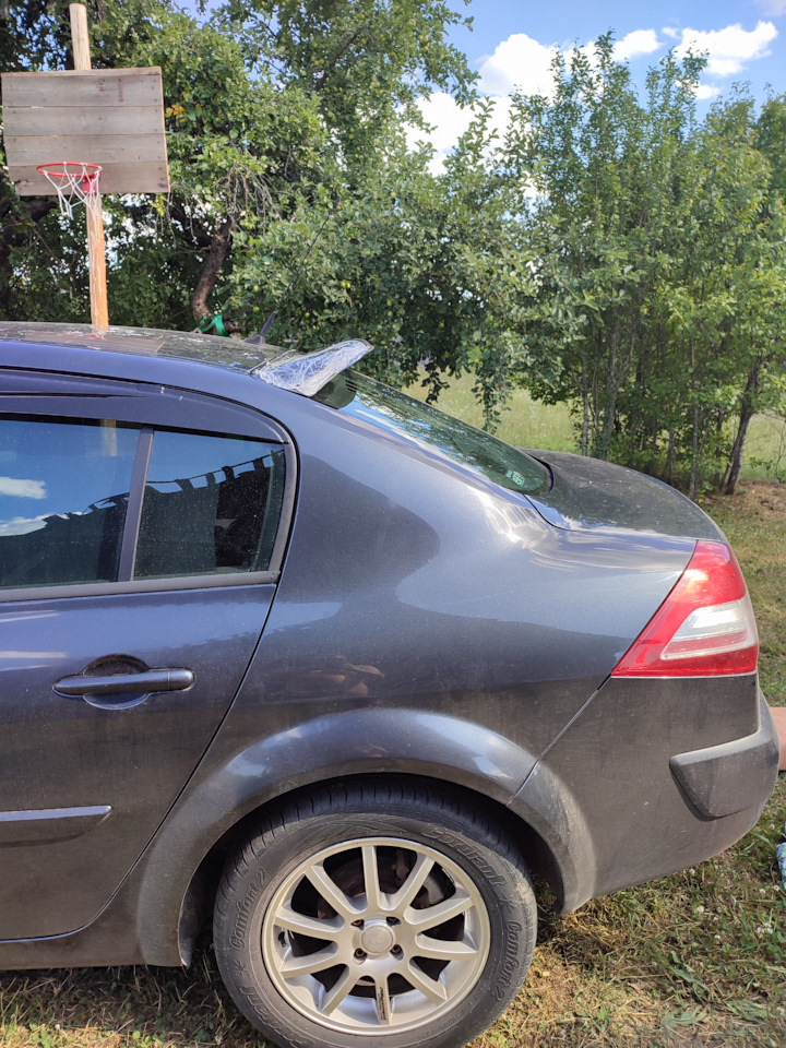 Ветровик заднего стекла, Рено Меган 2 на Renault Megane II. | 25 $ в ...